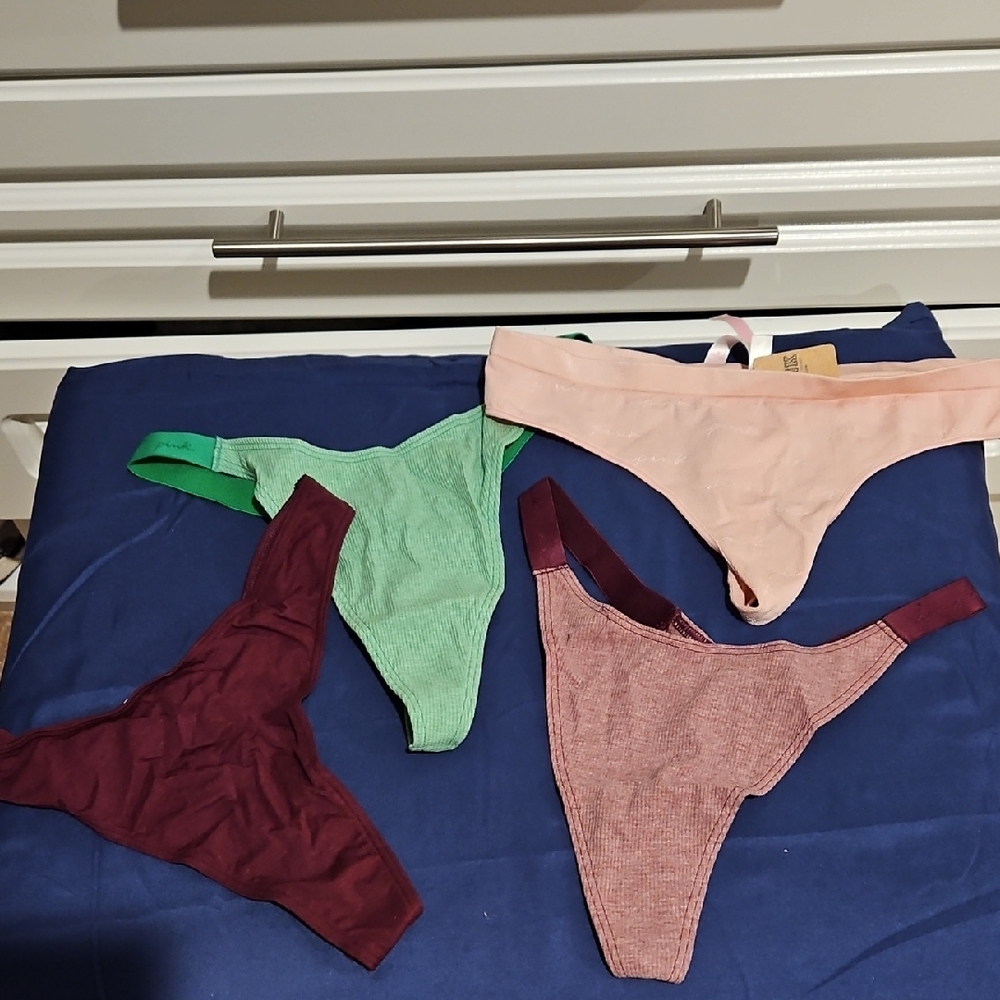 Victorias Secret Of Set of Four Colorful Thongs